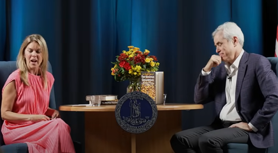 خاتون اول سوزین ینگکن اور ڈاکٹر جوناتھن ہیڈٹ